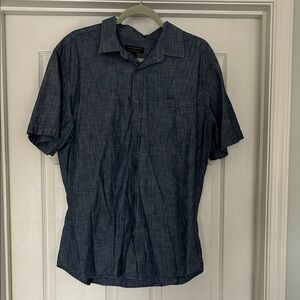 Banana Republic Short-Sleeve Button-Down Shirt in Dark Indigo Blue